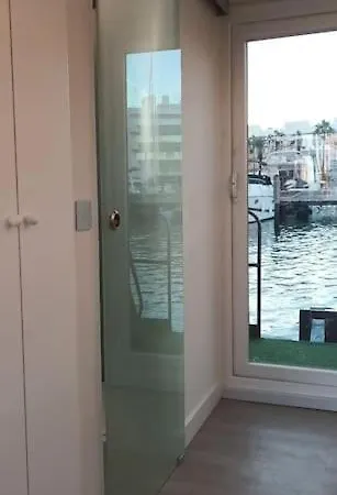 La Maison De La * سوتوغراندِ